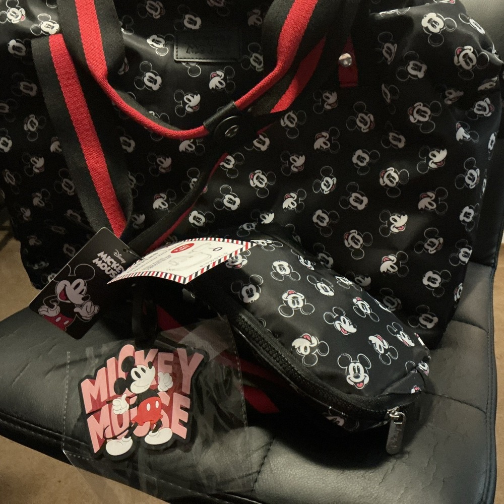 Disney Bundle (hip Bag And Duffle Bag With Extra Luggage Tags)